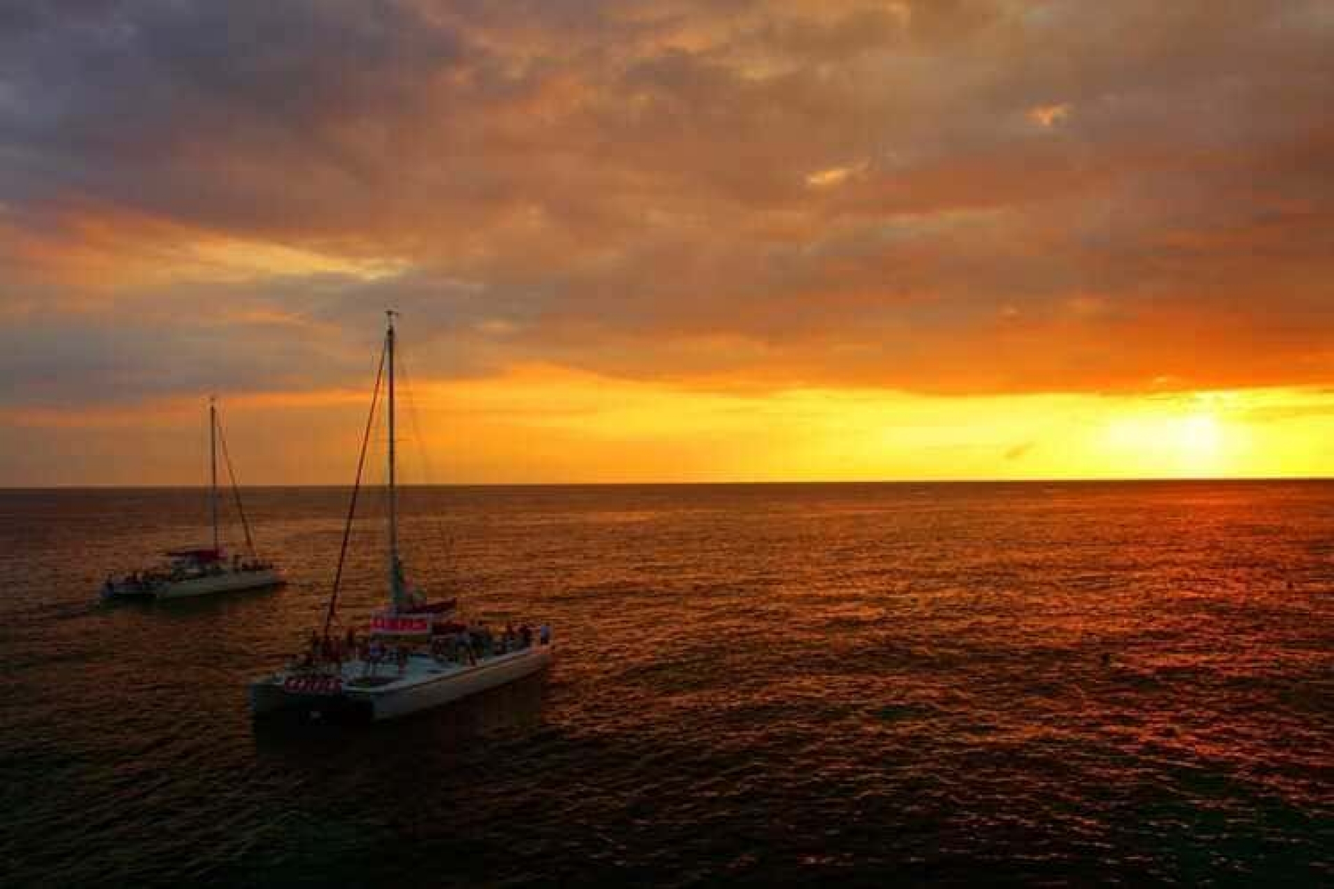 https://www.jamaicasupertours.com/media/2QJp5reM0j/51/RicksCafe_NegrilSunset_1.jpg